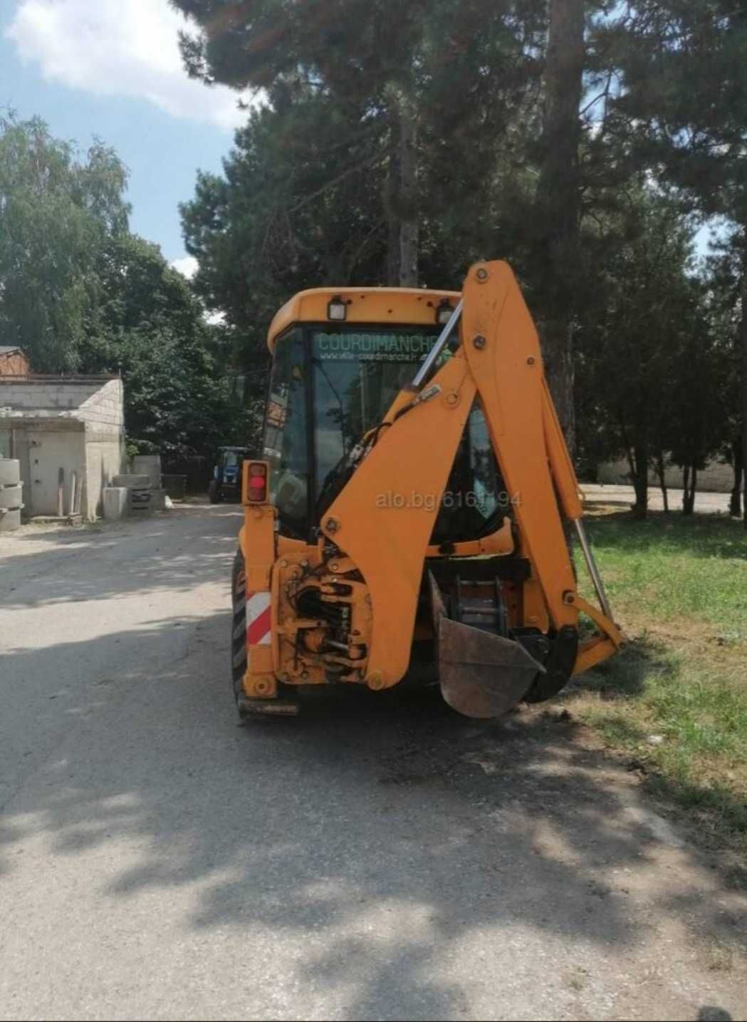 Услуги с комбиниран и мини багер, услуги със самосвал с кран гр. Варна