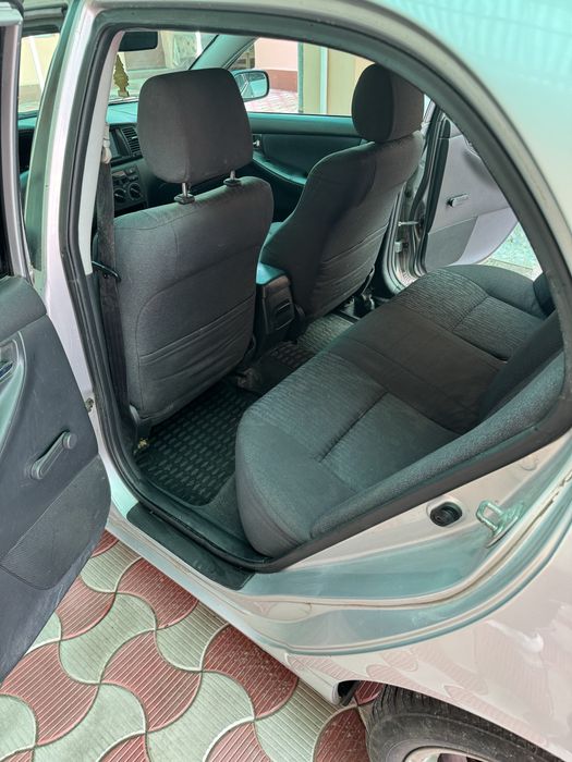Toyota Corolla 2004