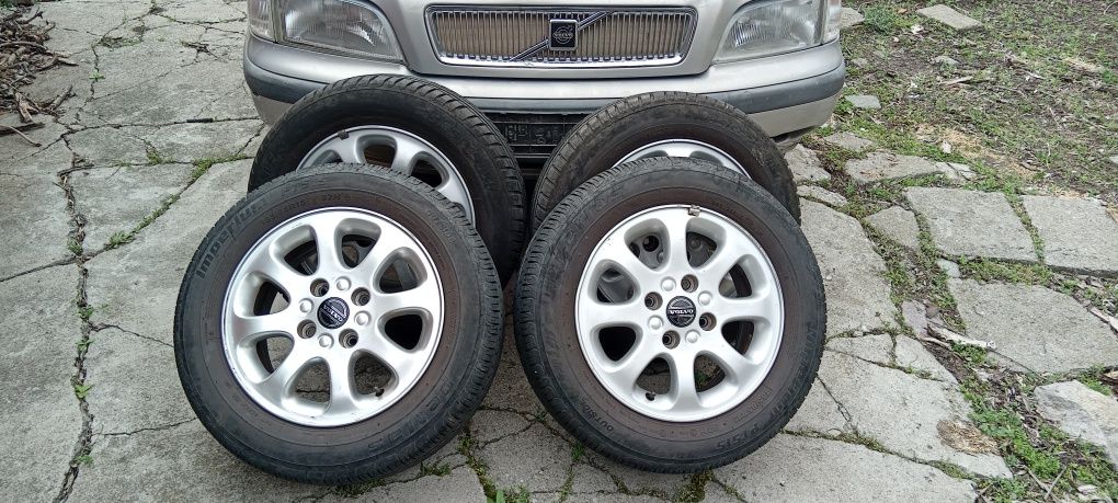 Volvo s40 на части
