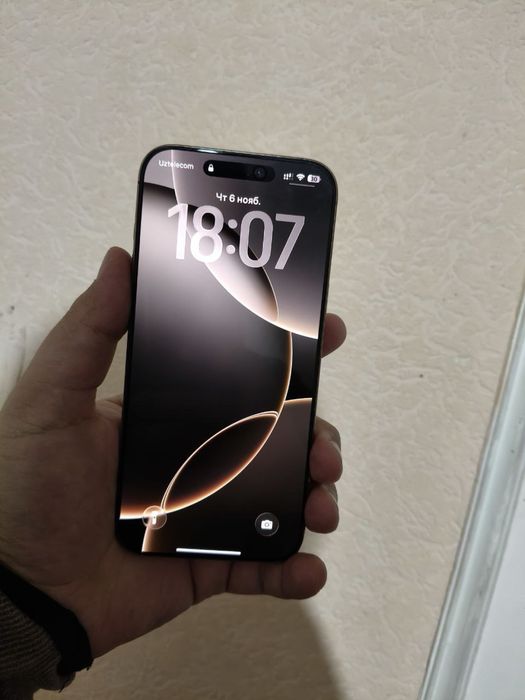 16 pro max 256gb gold