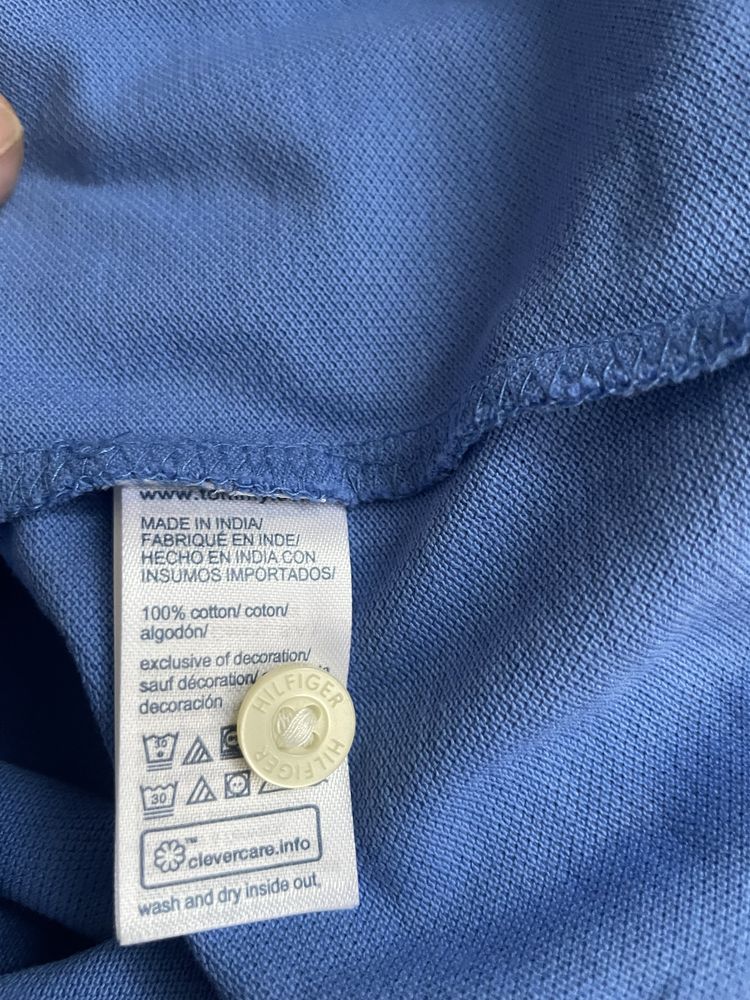 Vând tricouri Tommy Hilfiger, originale , marimea S si L