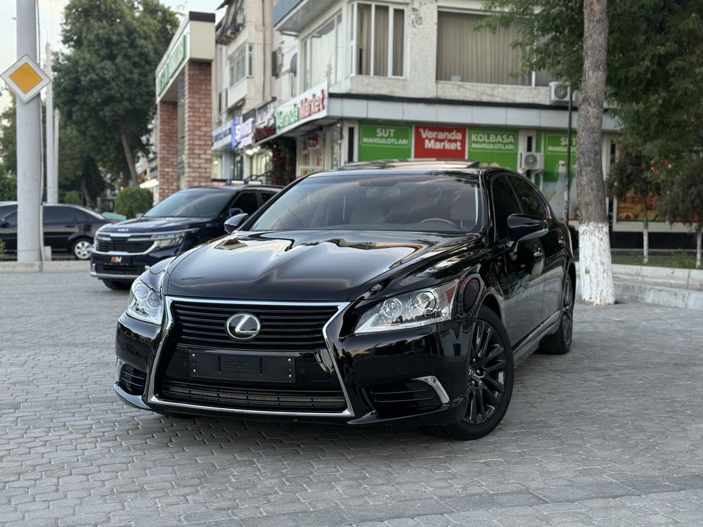 Lexus LS 460 Long  2017