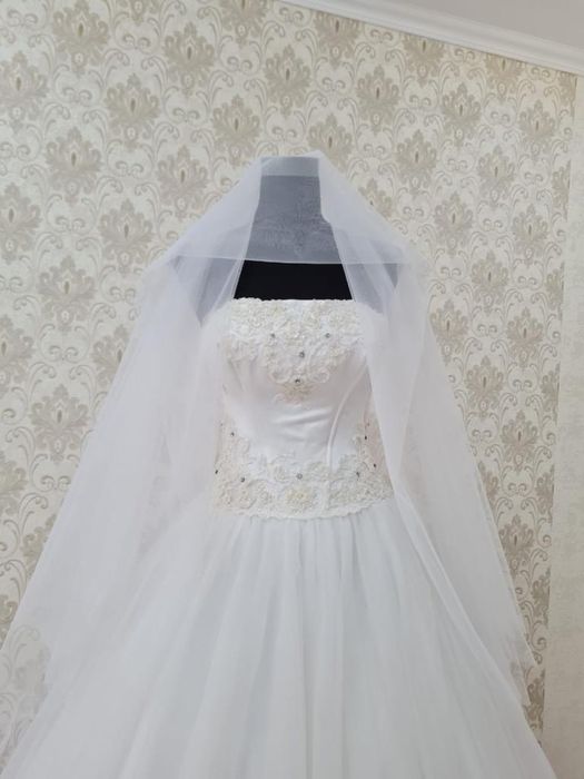 Продам свадебное платье