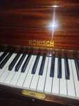 Пианино ,,Ronisch"