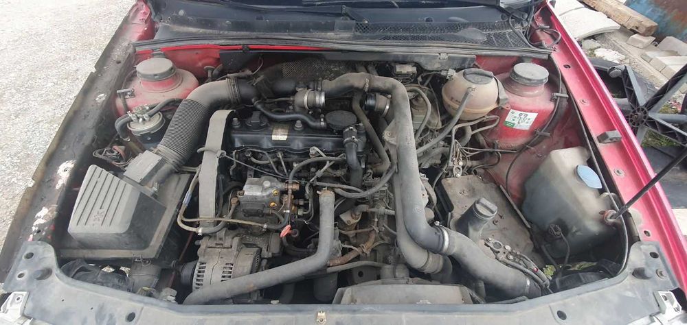 Volkswagen Golf 3 на части