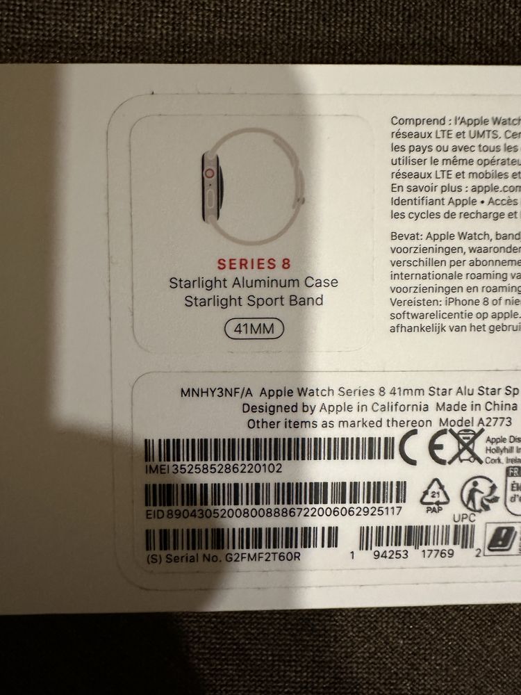 Apple Watch 8 smart