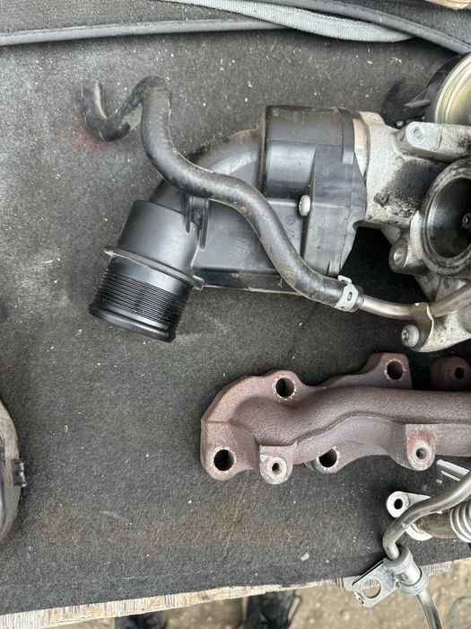 Турбо компресор турбина Audi VW Skoda Seat 2.0TDI 04L253019A GARRETT