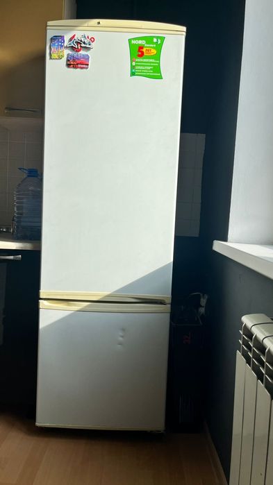 Продам рабочий холодильник Nord.