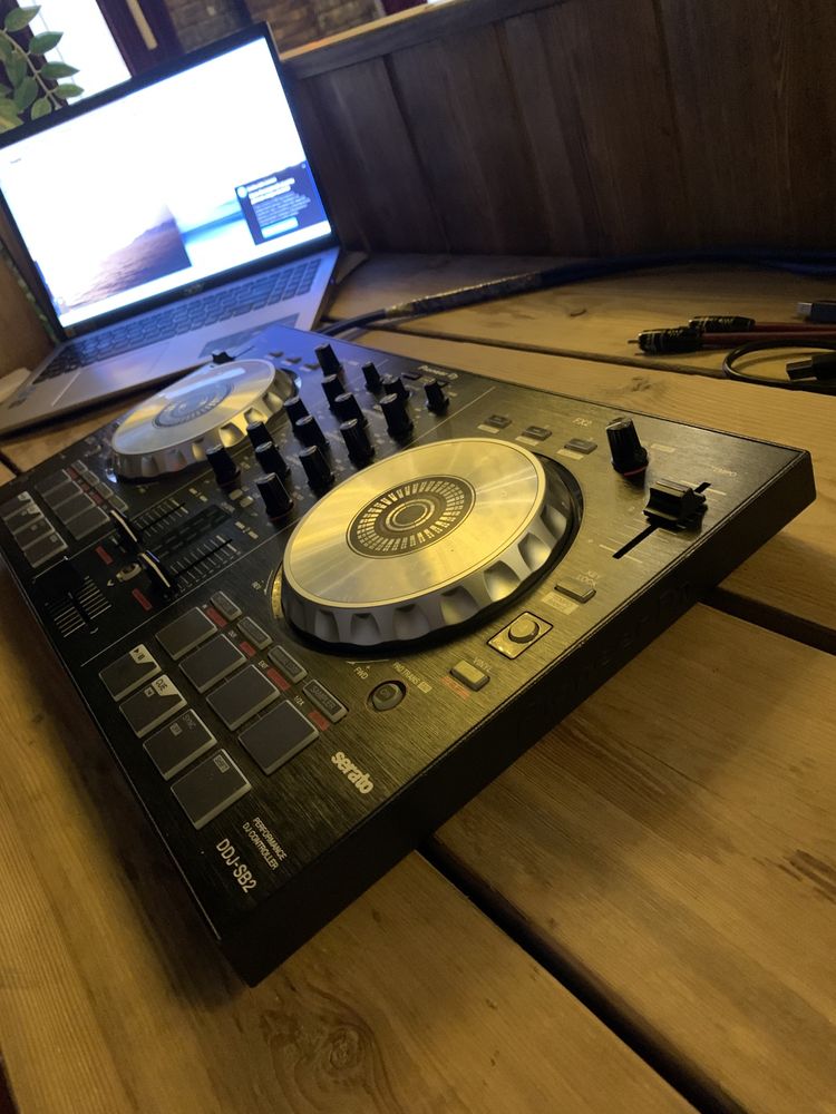 Pinoeer Dj Sb2 serato