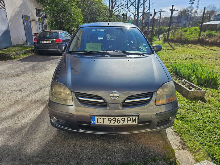 Нисан Алмера Тино