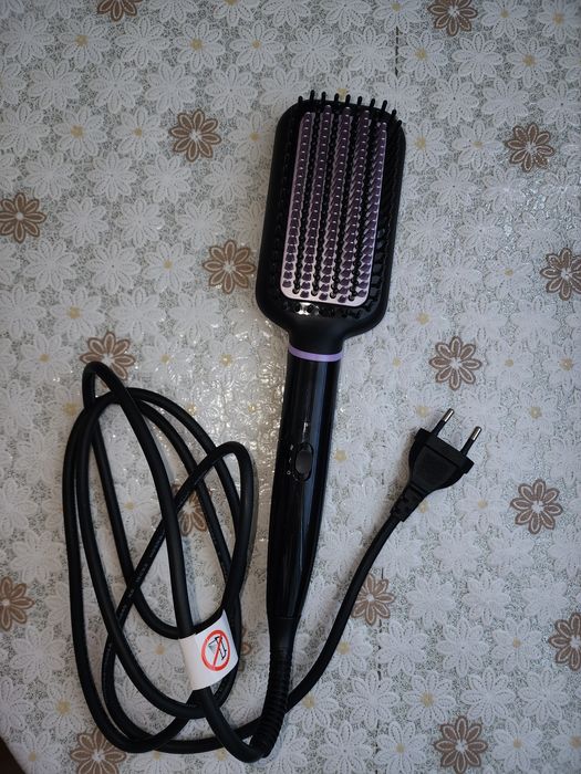 Електрическа четка-преса