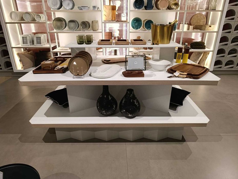 Маса Тип Гондола