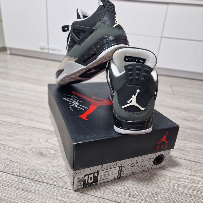 Air Jordan 4 " Fear 2024" marime 44.5