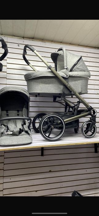 2 коляски, срочно коляска