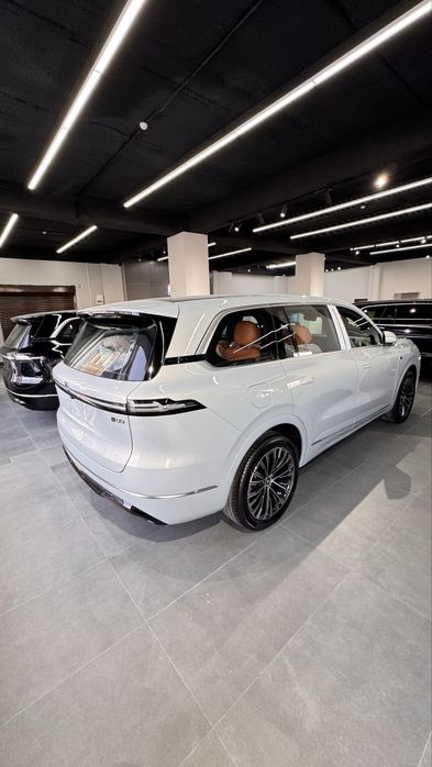 Deepal s09 2 wd full