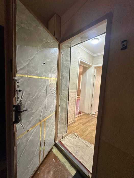 Продам квартиру 1/4/4 Ориентир : Парк Фуркат, Электроопарат