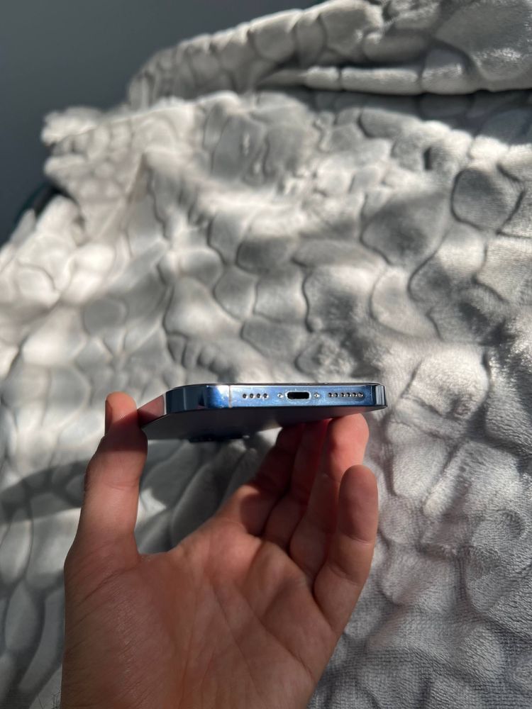 Продается iphone 13 pro max