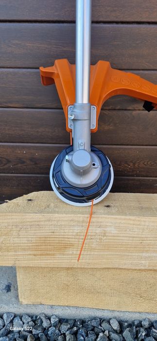 Stihl motocoasă pe acumulator