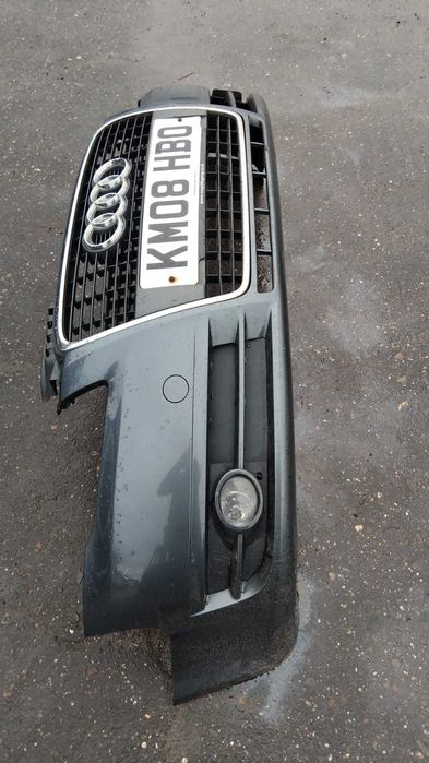 Bara fata Audi A4 B7 an 2006