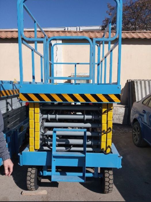 В аренду ножничных подъемников (подьемник подёмник )