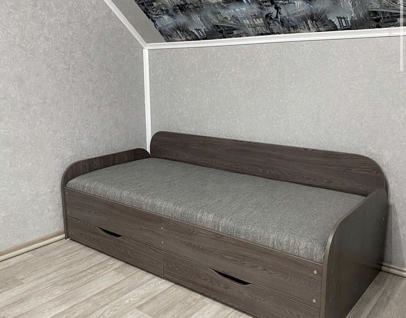 Кровать ящиком,кровать на заказ,заказной кровать