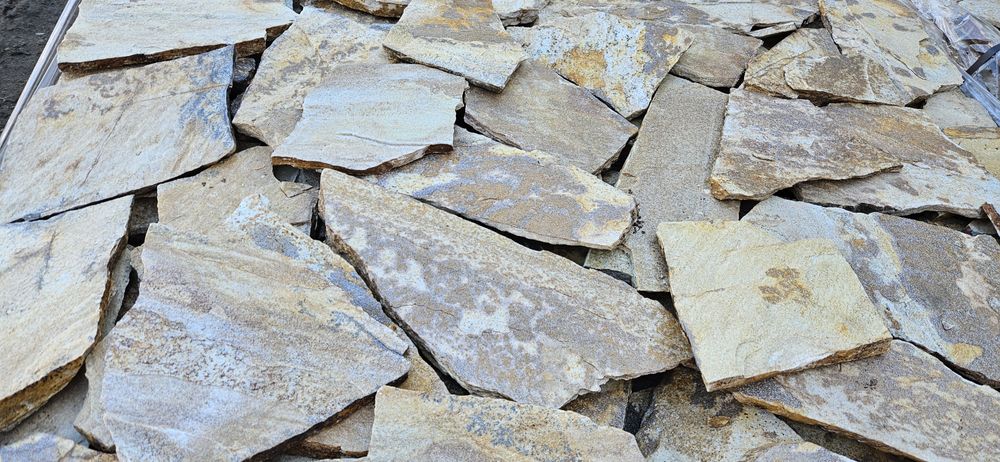 Piatră naturală poligonală