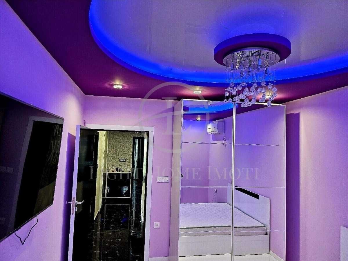 Продава се Тристаен апартамент в Пловдив, Кючук Париж - 100 кв.м за 2250 €/кв.м - Снимка #4