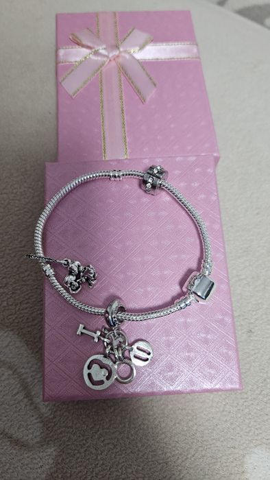 Сребърни обеци с печат 925