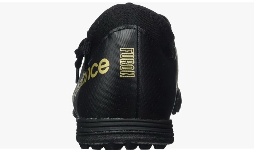 Футблони обувки стоножки new balance