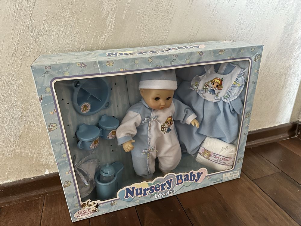 КУКЛА Бебе с дрешка и аксесоари
