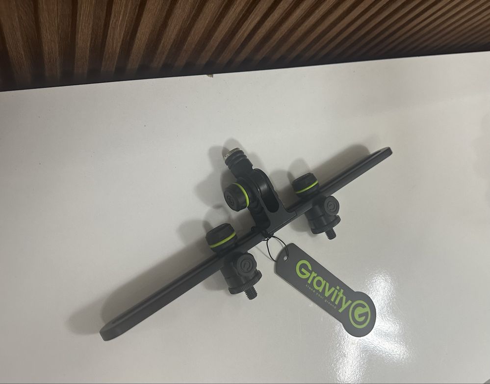 GRAVITY MS STB 01 PRO Стойка за два микрофона.