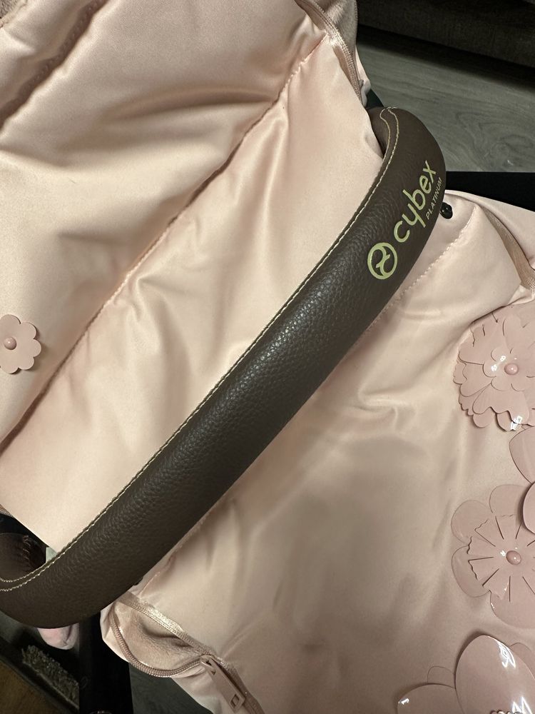 Бебешка количка Cybex e-priam 4 Rose gold/Lux Simply Flowers Pink
