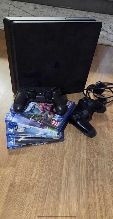 Playstation 4 slim +4игри