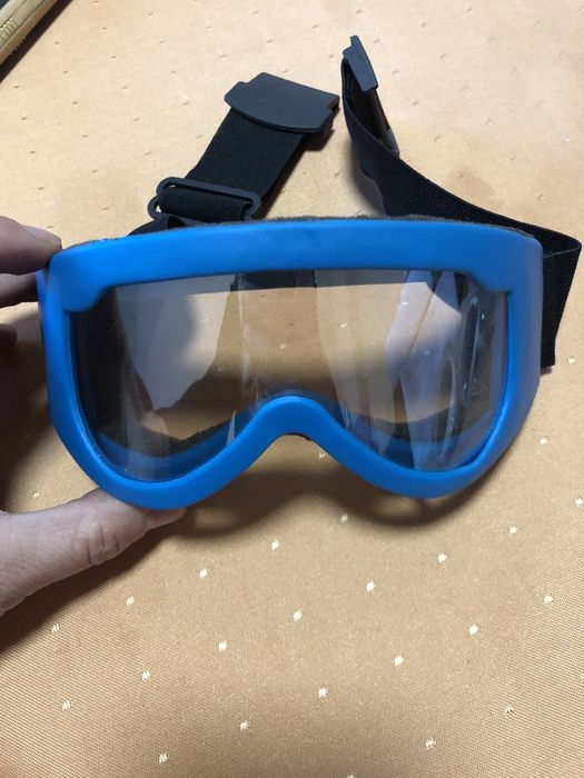 По договаряне очила, защитни и диоптрични