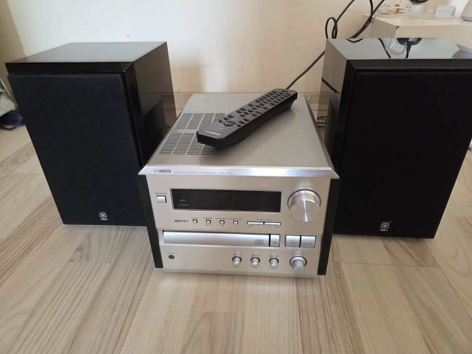 Sistem Audio Yamaha Natural Sound CRX-E150 cu 2 Boxe NX-E300 Studio.