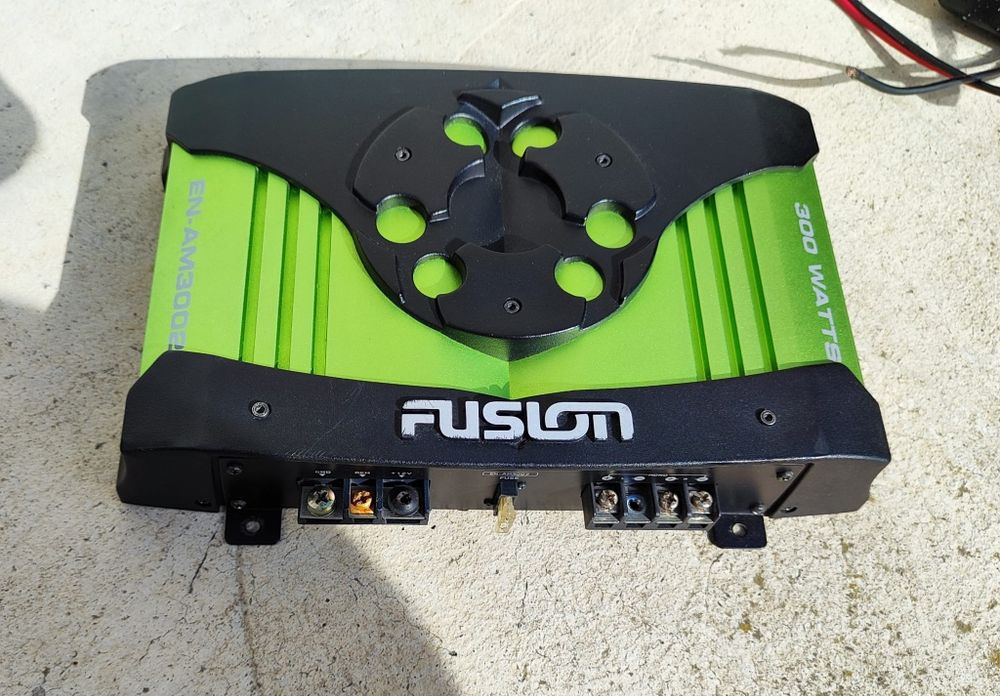 Amplificator auto Fusion