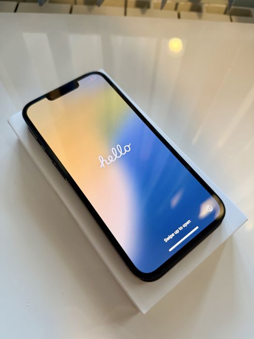 iPhone 13 Midnight 256GB