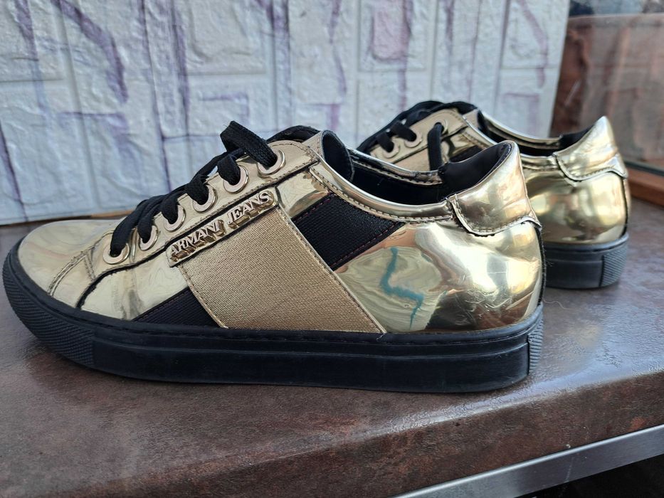 дамски маратонки,спортни обувки,сникърси кецове ARMANI 38,армани