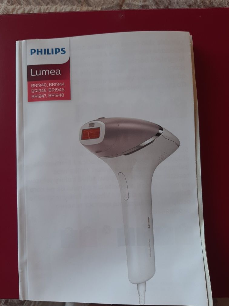 Фотоепилатор IPL Filips Lumea Seria 8000, аксесоари за лице и тяло