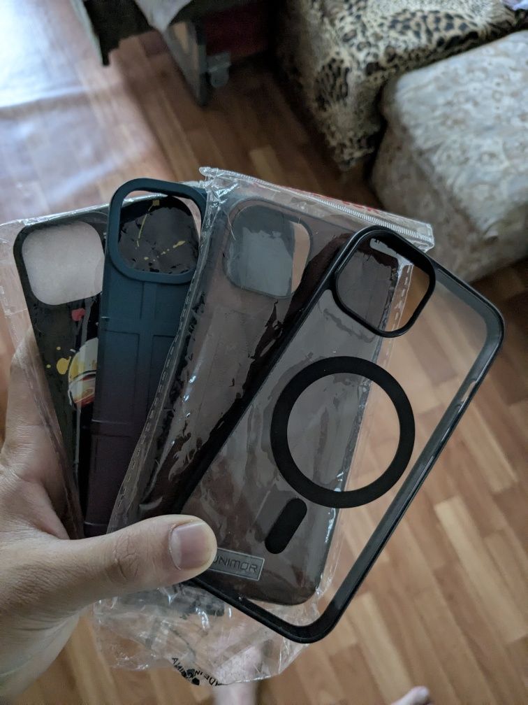 Iphone 14 case just like new