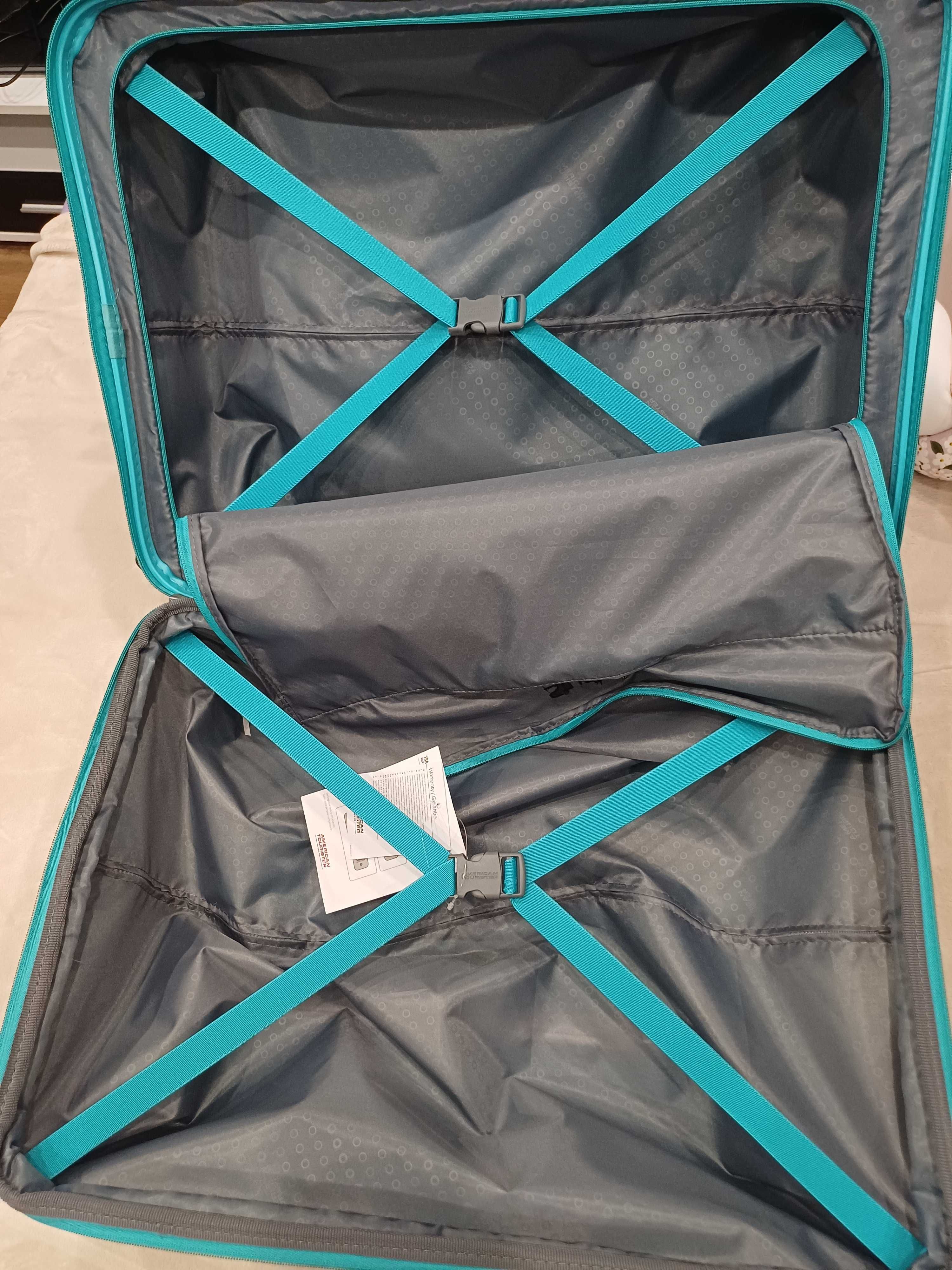 Куфар American Tourister