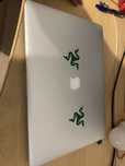 Apple MacBook Pro 2015 baterie stricata