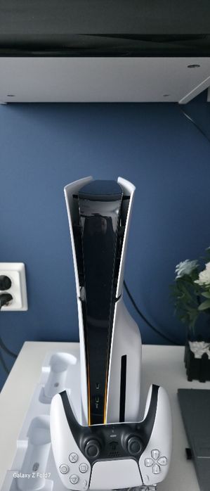 Ps 5 slim disk edition.