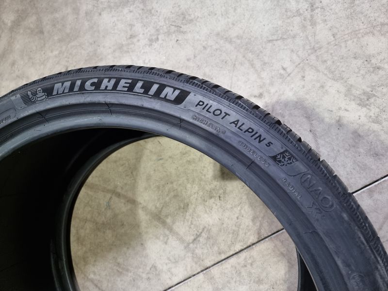 295/30/21 MICHELIN 2бр