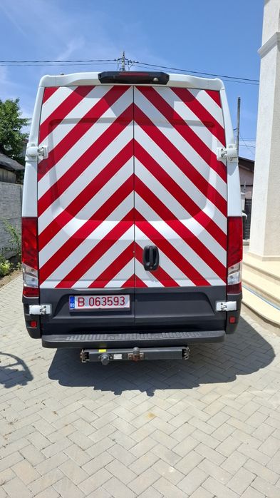 IVECO DAILY 35 S 15   126000 km