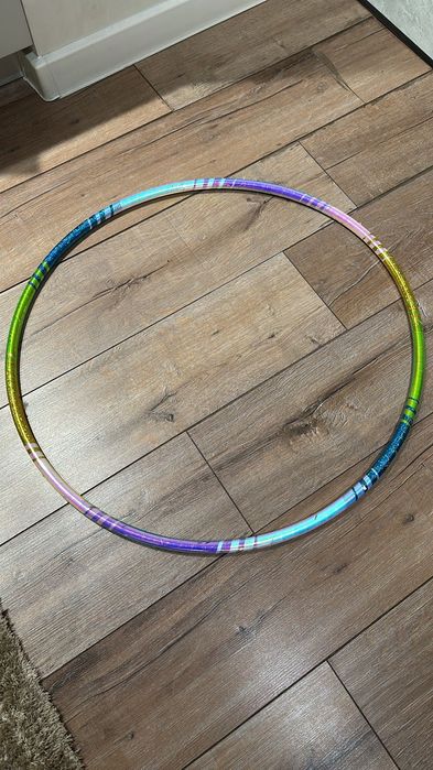 Обруч гимнастический