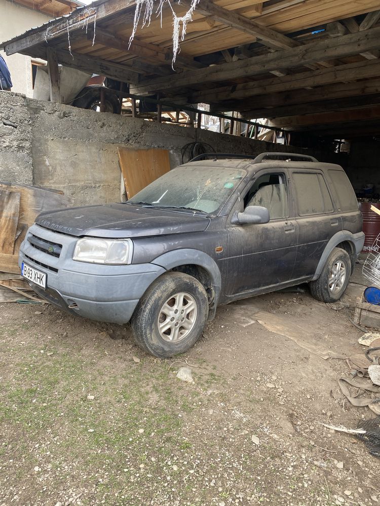 Dezmebrez Land Rover