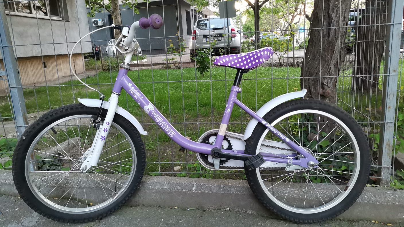 Vând 2 biciclete copii în stare foarte bună