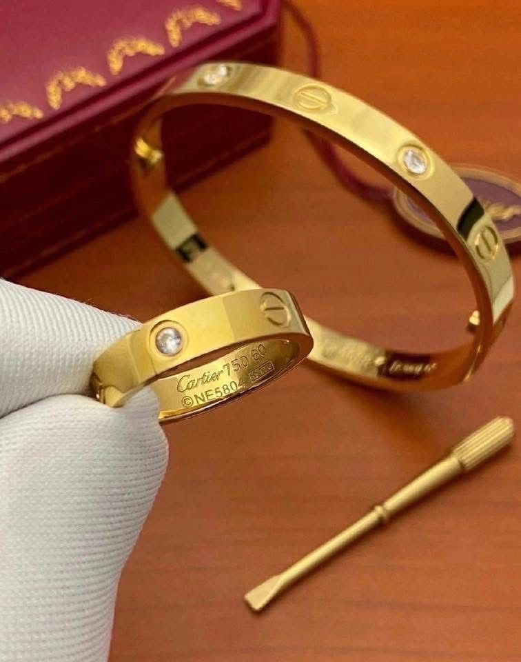 Brățară, inel Cartier Love