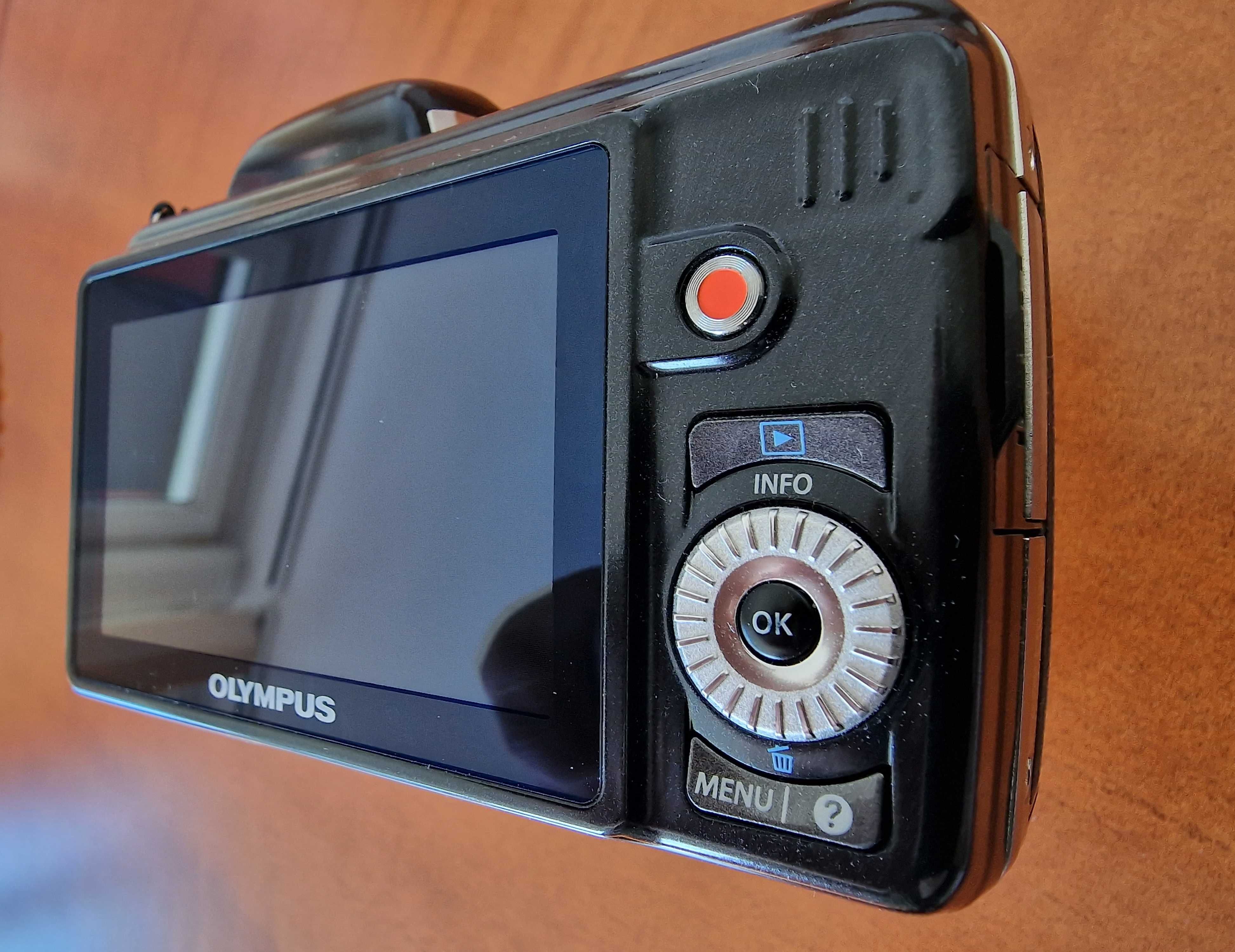 фотоапарат Olympus SP-810 UZ